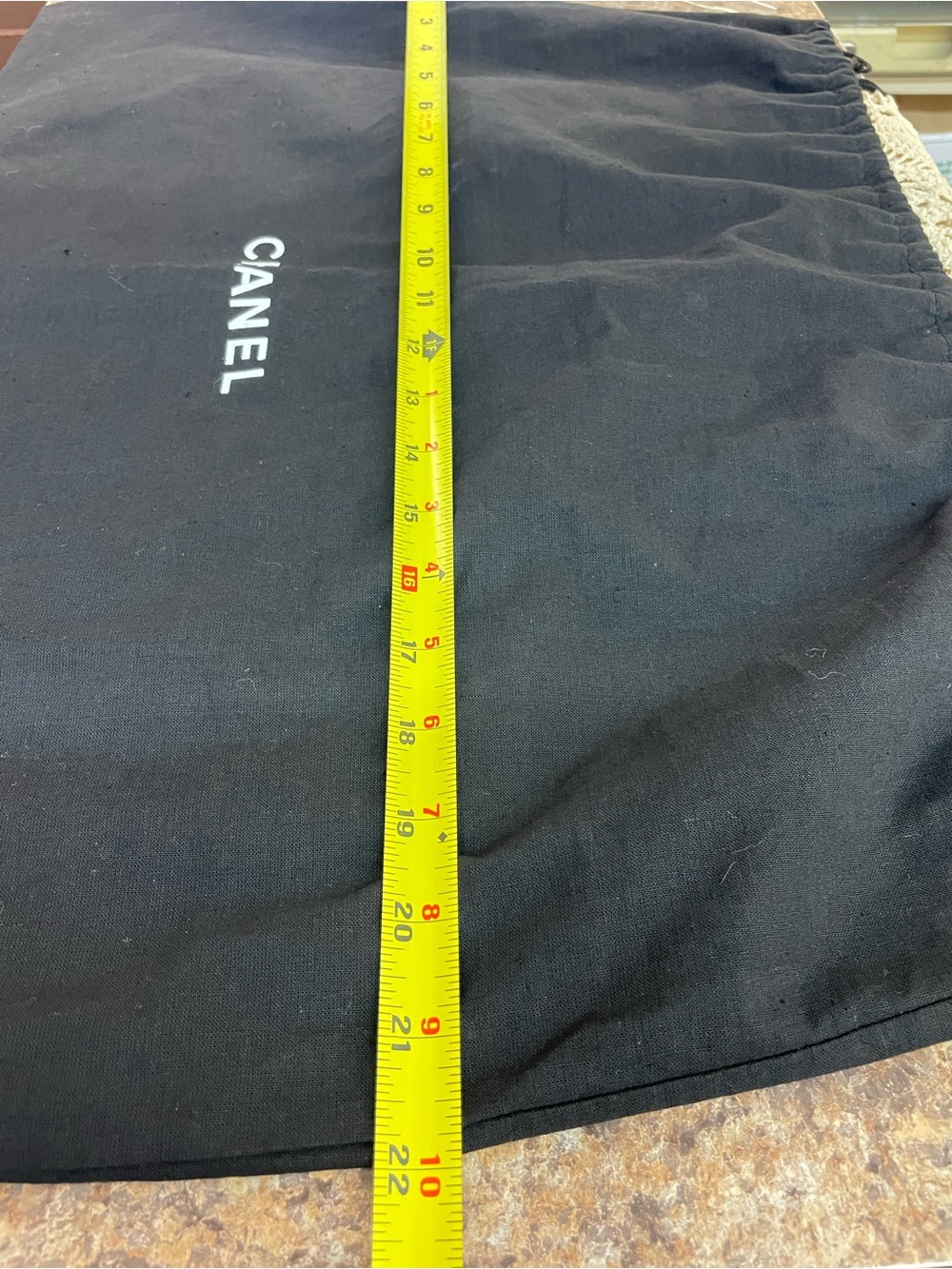 Chanel (2) dust bags - Picture 3 of 3